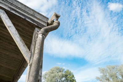 Asbestos rainwater goods