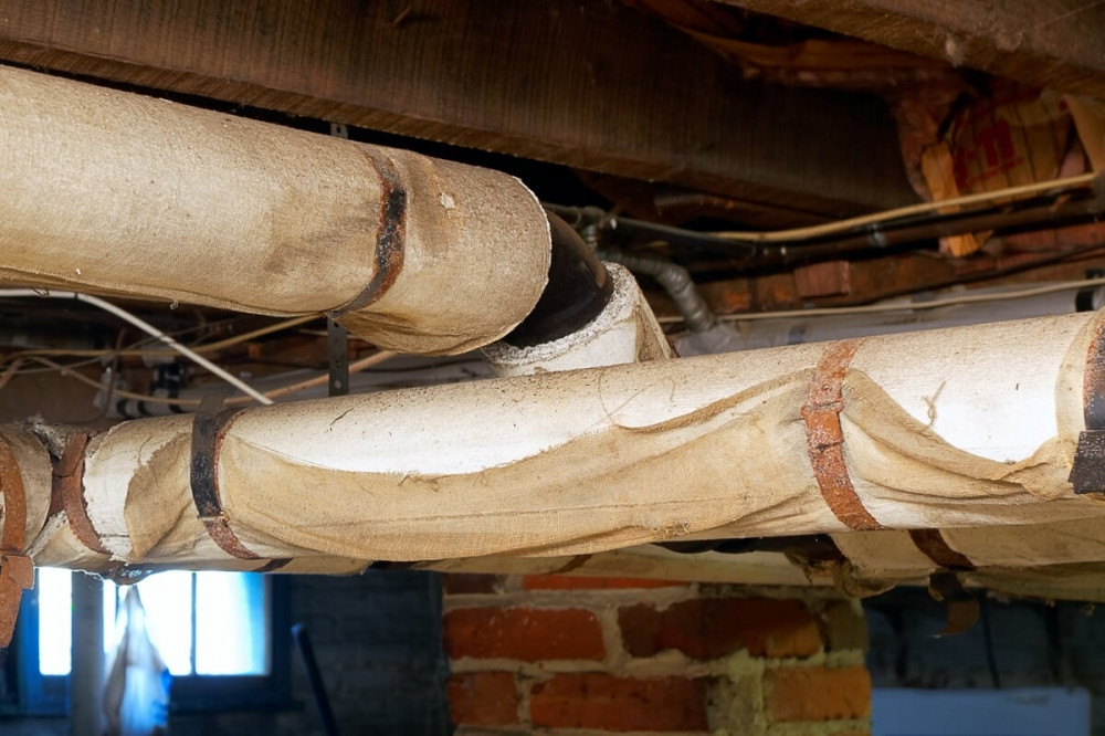 Asbestos pipe insulation
